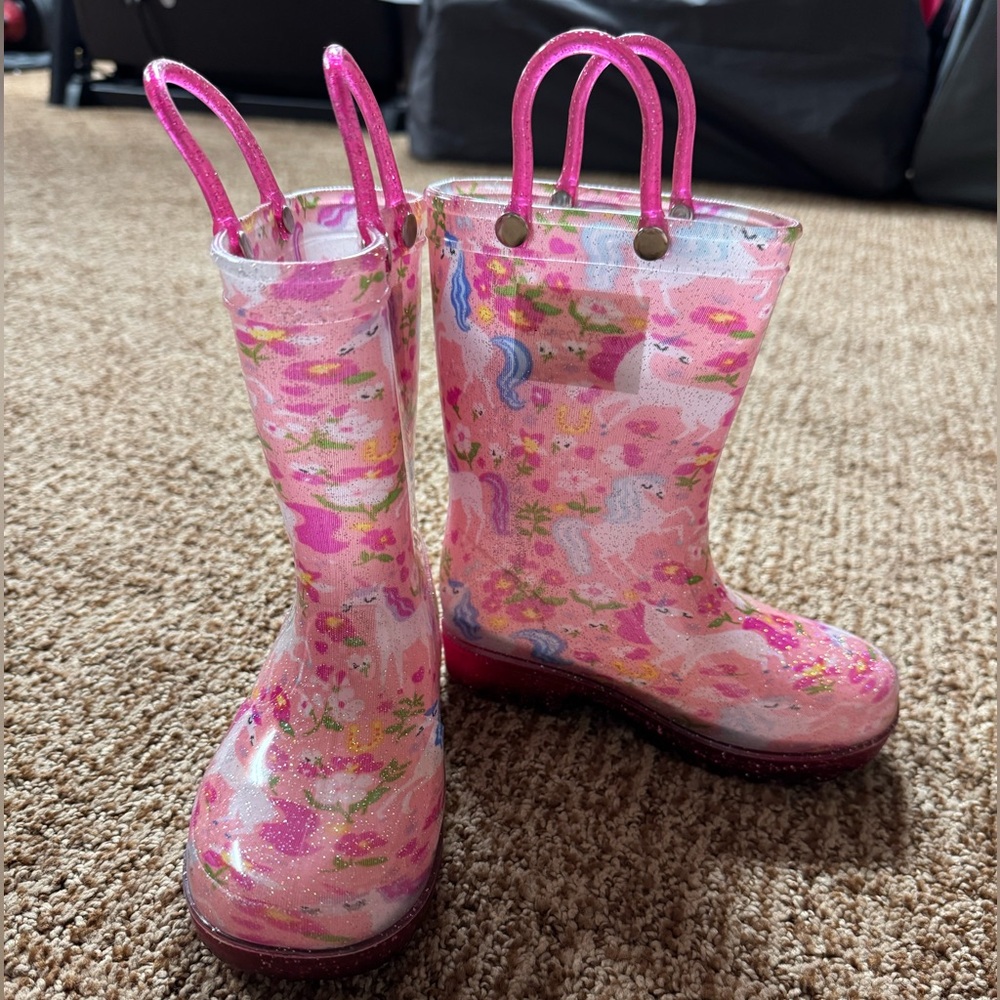Toddler Girl Pink Floral and Unicorn Rain Boots Size 7/8
